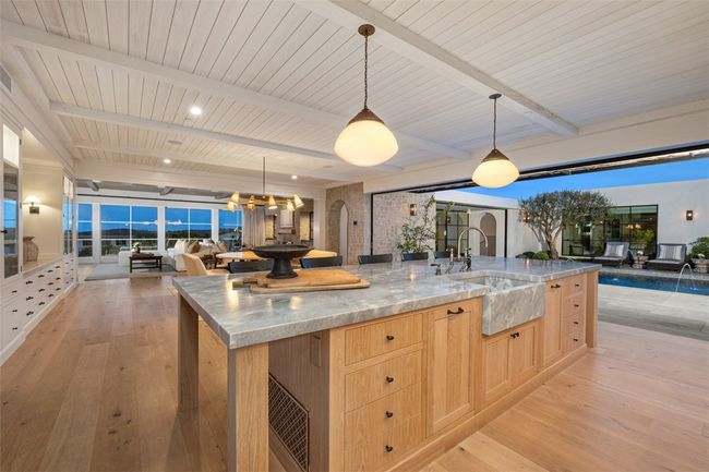31 Monarch Bay Dr, House other with 4 bedrooms, 5 bathrooms and 3 parking in Dana Point CA | Image 9