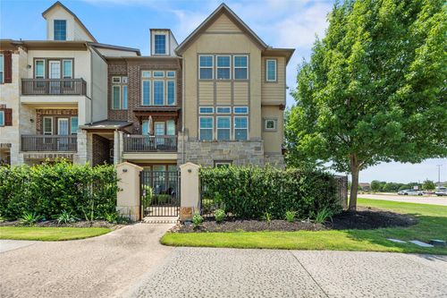 9679 Towne Lake Pkwy, Cypress, TX, 77433-5377 | Card Image