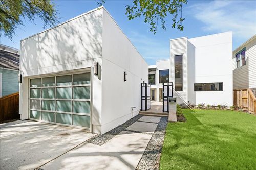 427 W 27th St, Houston, TX, 77008-2010 | Card Image
