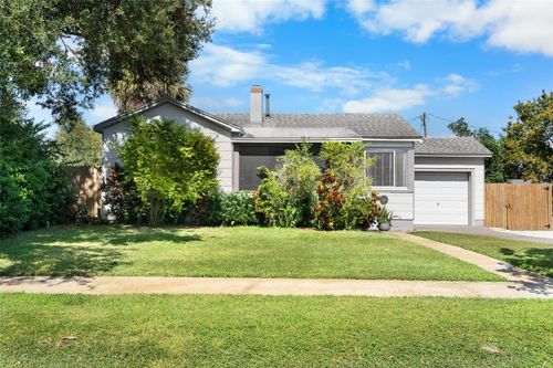 1535 35th Ave N, ST PETERSBURG, FL, 33704-1860 | Card Image