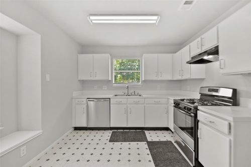 12803 Rockford Dr, Houston, TX, 77048-4163 | Card Image