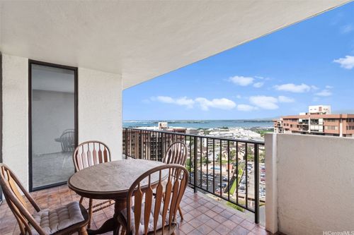 22m-98-500 Koauka Loop, Aiea, HI, 96701-5806 | Card Image