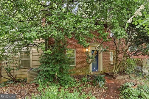 1200 N Powhatan St, ARLINGTON, VA, 22205-1734 | Card Image