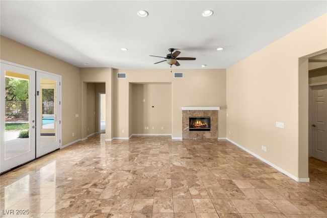 17 Morninglow Pass, House other with 4 bedrooms, 4 bathrooms and null parking in Henderson NV | Image 21