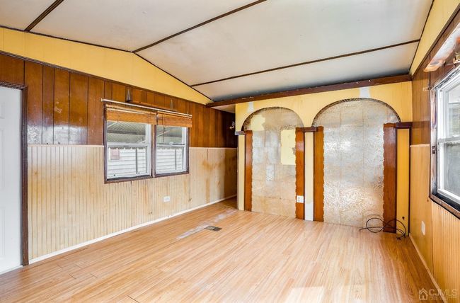 6 Mary Way, House other with 2 bedrooms, 1 bathrooms and null parking in Avenel NJ | Image 5