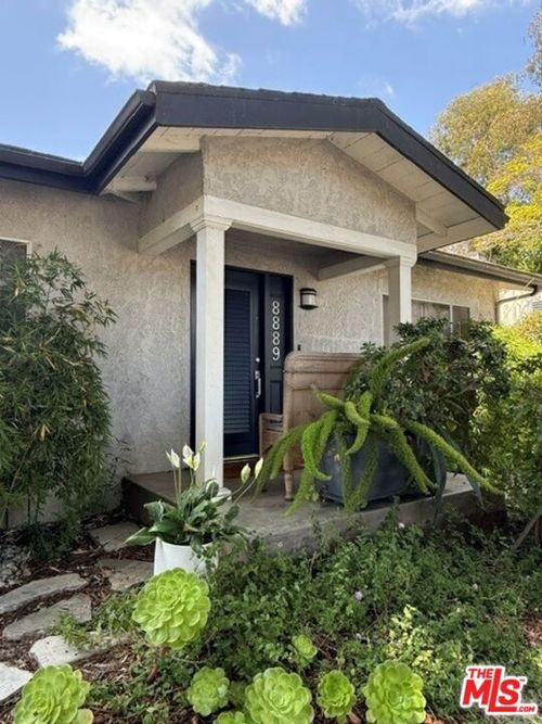 8889 Carson St, Culver City, CA, 90232 | Card Image