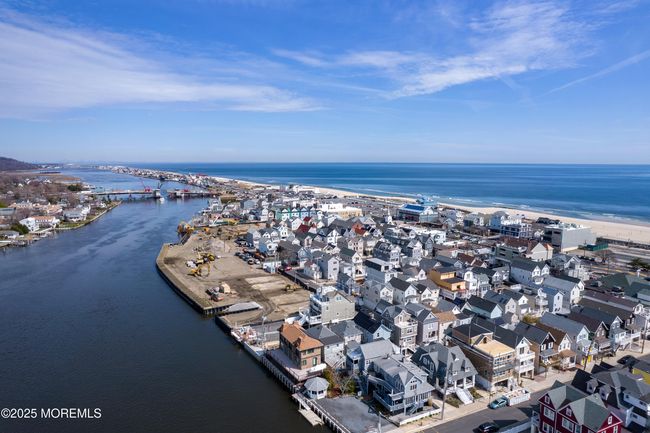 26 Beach St, House other with 3 bedrooms, 3 bathrooms and null parking in Sea Bright NJ | Image 46