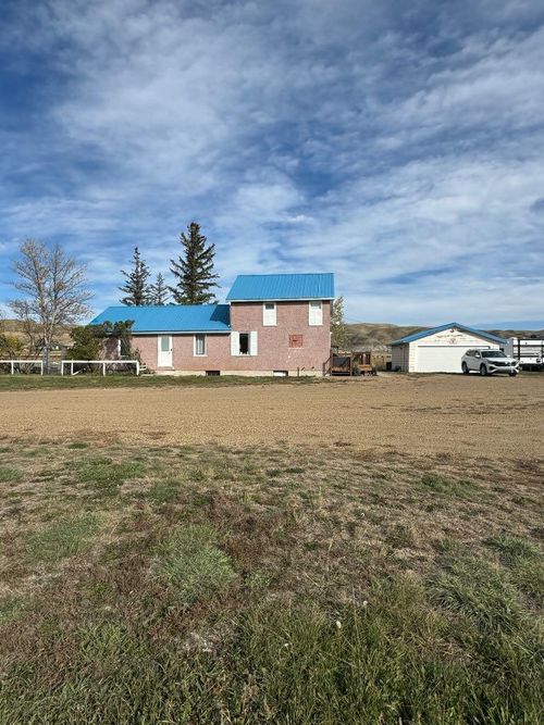 27039 Rr 173, Dorothy, AB, T0J0X0 | Card Image