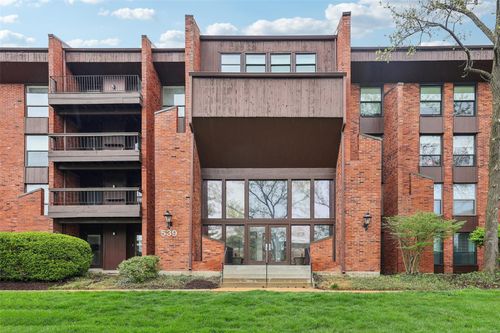 apt-201-539 Coeur De Royale Dr, Saint Louis, MO, 63141-6923 | Card Image