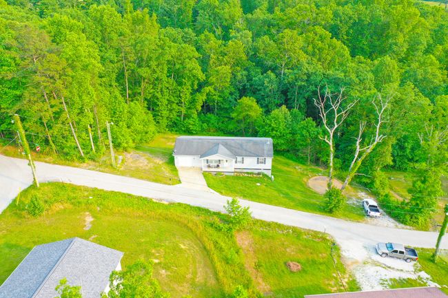 15 April Ln, House other with 5 bedrooms, 2 bathrooms and null parking in Corbin KY | Image 8