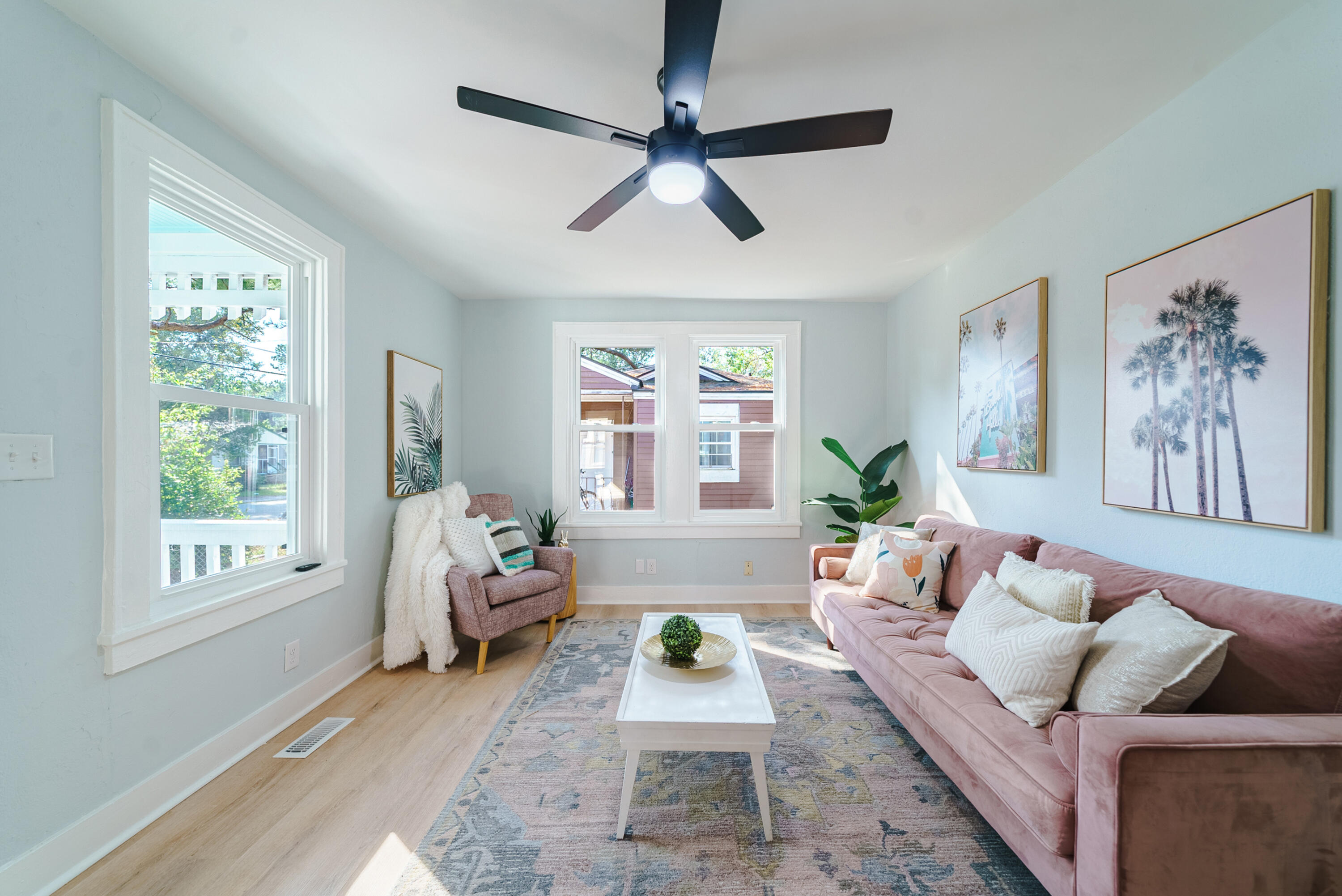 Surrey Dr, North Charleston, SC 29405