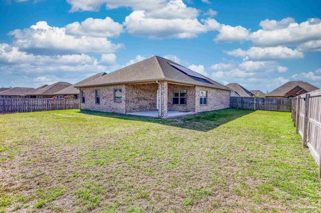 422 Chickadee St, House other with 4 bedrooms, 2 bathrooms and 2 parking in Crestview FL | Image 37