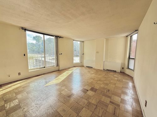 apt-312-77 Pond Ave, Brookline, MA, 02445-7113 | Card Image