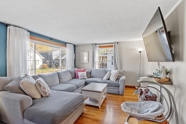 18 Glendale Ave, House other with 3 bedrooms, 2 bathrooms and 3 parking in Peabody MA | Image 8