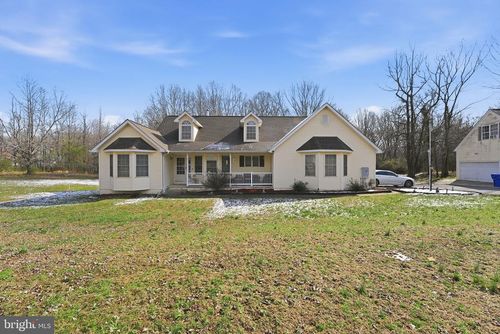 6870 Hawkins Gate Rd, La Plata, MD, 20646-3379 | Card Image