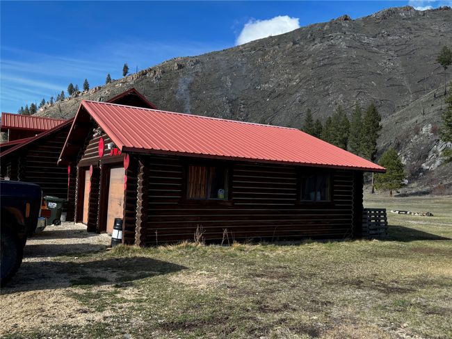 Double Garage | Image 16