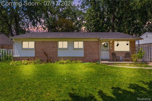 15166 Kerstyn St, Taylor, MI, 48180-4843 | Card Image