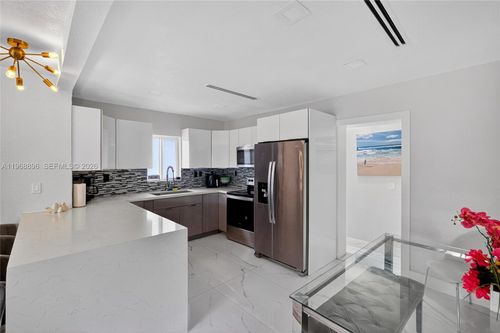 231 Nw 44th St, Miami, FL, 33127-2650 | Card Image