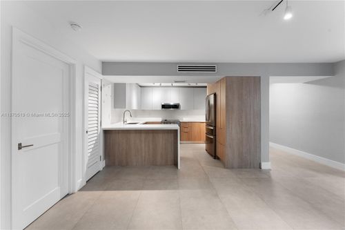 apt-1031-55 Ocean Lane Dr, Key Biscayne, FL, 33149-1441 | Card Image