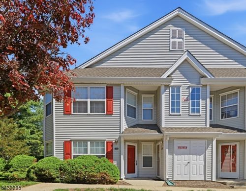 5301 Tudor Dr, Pompton Plains, NJ, 07444-1121 | Card Image