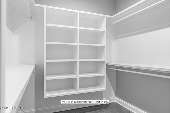 Primary closet | Image 18
