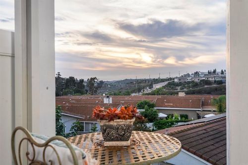 unit-86-2010 W San Marcos Blvd, San Marcos, CA, 92078-3980 | Card Image