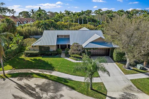 139 Pine Hill Trl W, Tequesta, FL, 33469 | Card Image