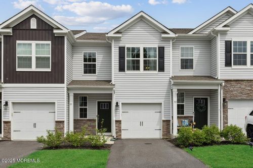 51 Peregrine Way, BURLINGTON, NJ, 08016-4445 | Card Image