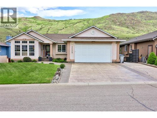 3639 Overlander Dr, Kamloops, BC, V2B8L7 | Card Image