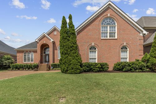 123 Gallagher Dr, Franklin, TN, 37064-5771 | Card Image