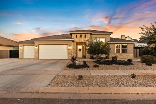 1933 S Old Stone Cv, Washington, UT, 84780-2363 | Card Image