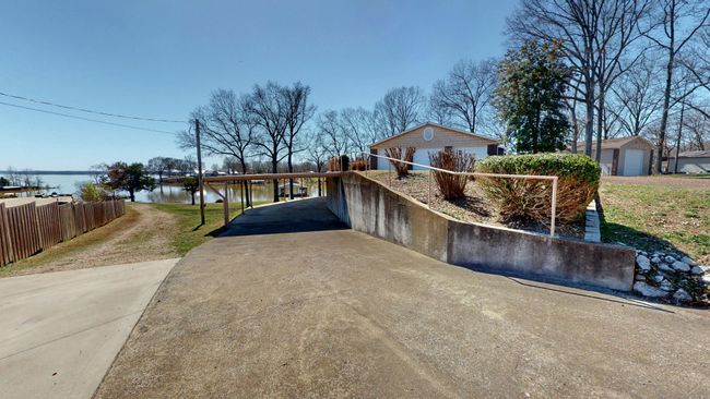 391 Reese Dr, House other with 6 bedrooms, 3 bathrooms and 12 parking in Eva TN | Image 42