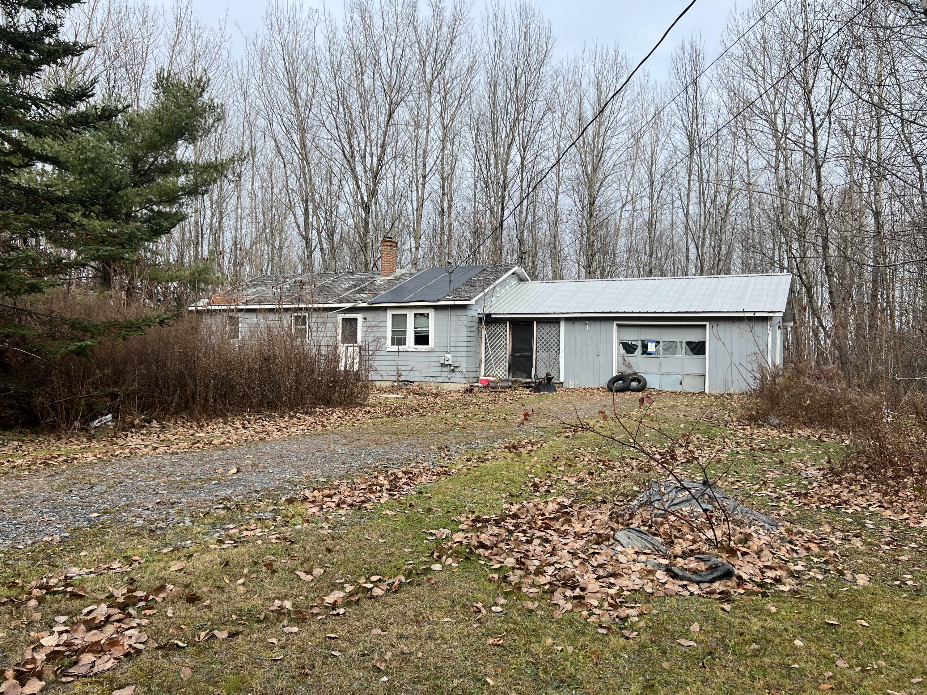 Pirate Ln, Fairfield, ME 04937