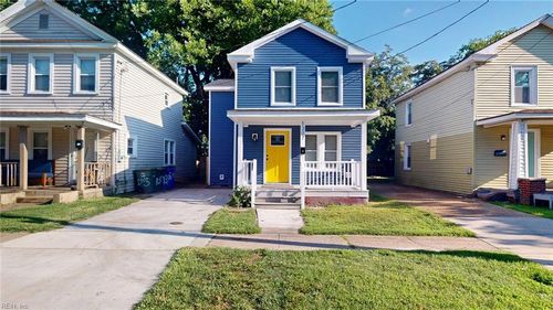 1307 W W 42nd Street, Norfolk, VA, 23508 | Card Image