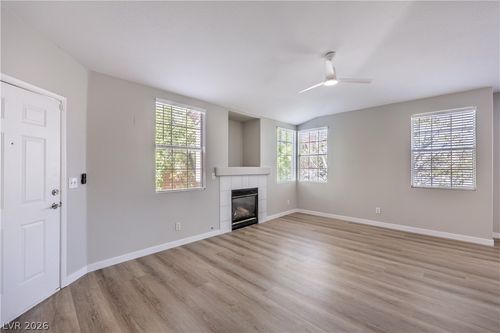 204-1509 Blackcombe St, Las Vegas, NV, 89128-8024 | Card Image