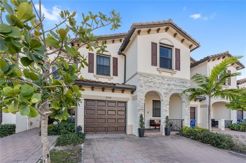 12754 Sw 230th St, Miami, FL, 33170-2756 | Card Image