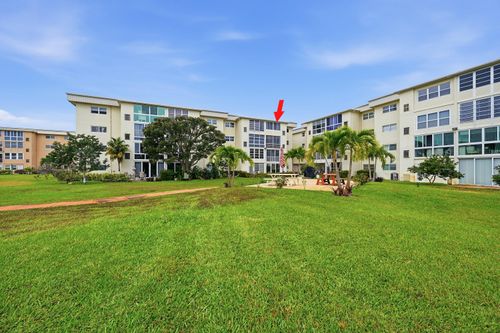 4090-130 Ne 26th Ave, Boynton Beach, FL, 33435-1957 | Card Image