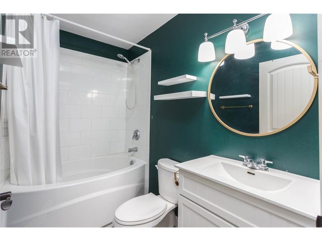6655 Cosens Bay Rd, House other with 7 bedrooms, 5 bathrooms and 8 parking in Coldstream BC | Image 67