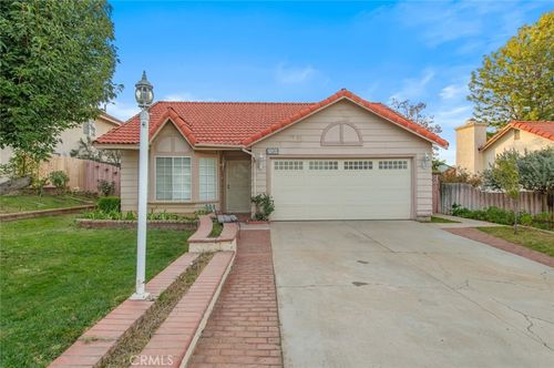 23203 Canyon Estates Dr, Corona, CA, 92883-7600 | Card Image