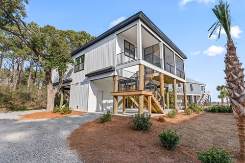 196 Brown Pelican Loop, Pawleys Island, SC, 29585-6107 | Card Image