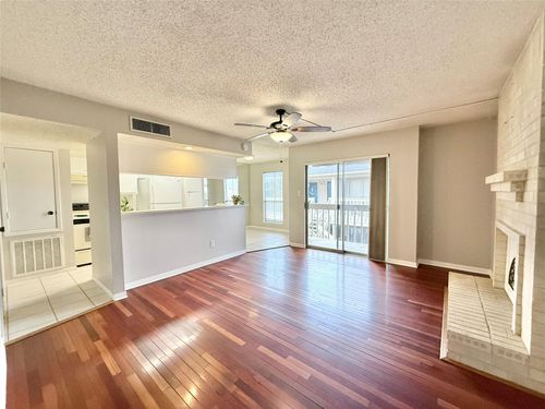 apt-260-3919 Fairmont Pkwy, Pasadena, TX, 77504-3064 | Card Image