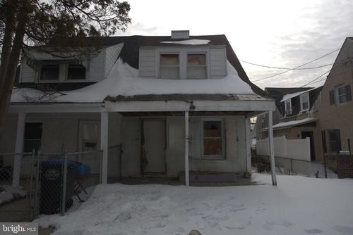 1109 Brown St, CHESTER, PA, 19013-6402 | Card Image