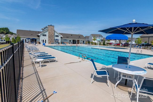 Community pool | Image 40