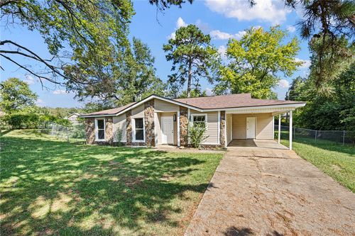 567 Hornet Estate Rd, London, AR, 72847-8739 | Card Image