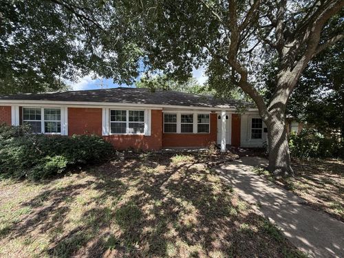 724 Oriole Ln, Pasadena, TX, 77502-3532 | Card Image