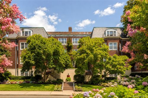 2e-2 Chateaux Cir, Scarsdale, NY, 10583-4128 | Card Image
