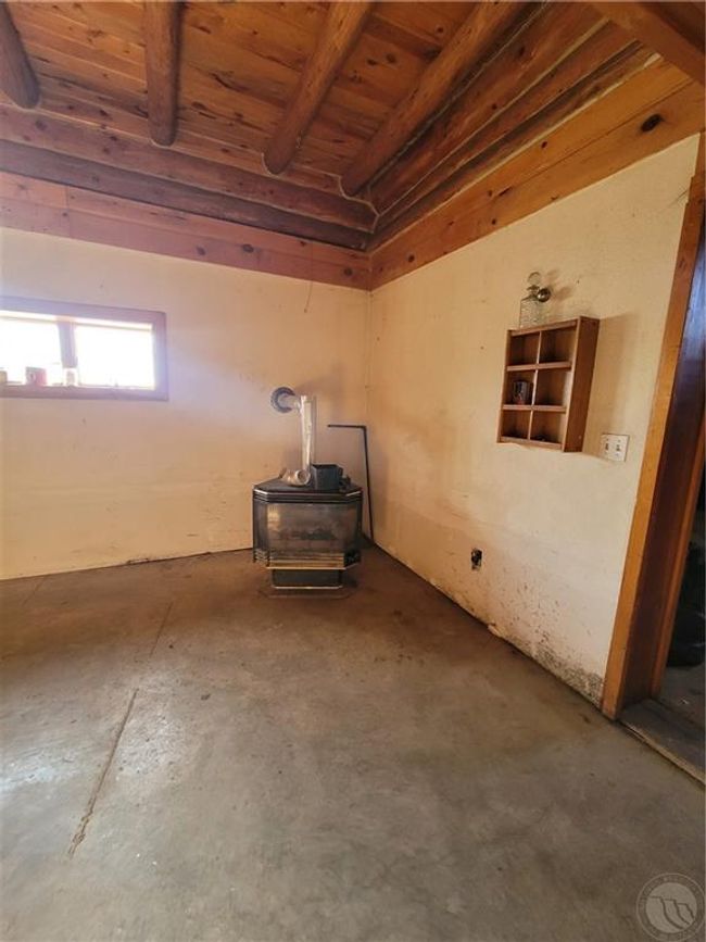 221 1st St East Grass Range, House other with 1 bedrooms, 1 bathrooms and null parking in Other-See Remarks MT | Image 9