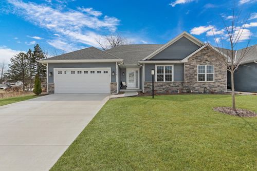 5208 Briarwood Ln, Racine, WI, 53402-1503 | Card Image
