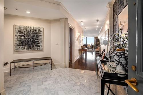 apt-38e-2660 Peachtree Rd Nw, Atlanta, GA, 30305-3683 | Card Image