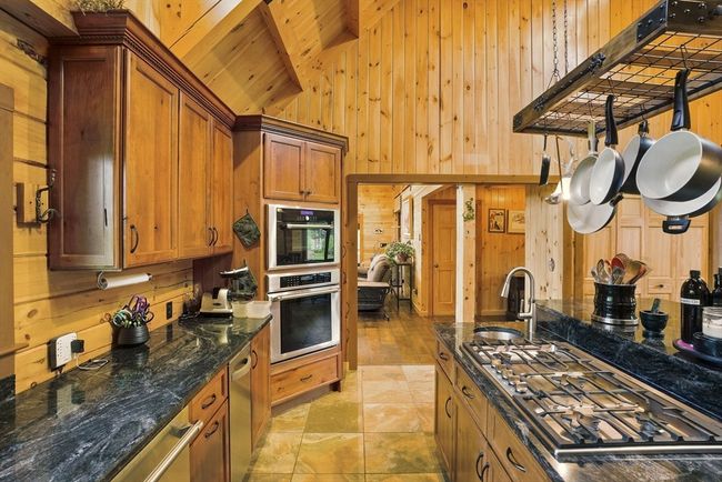 4 Paddock Rd, House other with 2 bedrooms, 3 bathrooms and 25 parking in Rutland MA | Image 22